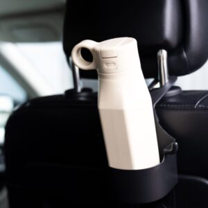 Kotinagi-joogitopsi hoidja autosse